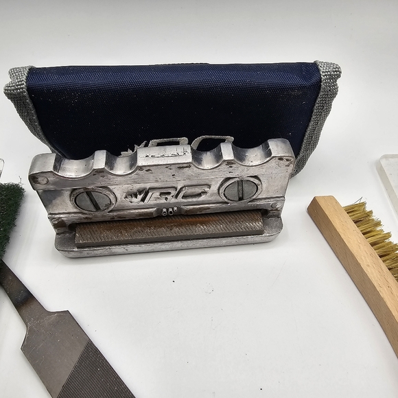 RC Ski and Snowboard Waxing Kit - Used see description - Picture 5 of 9